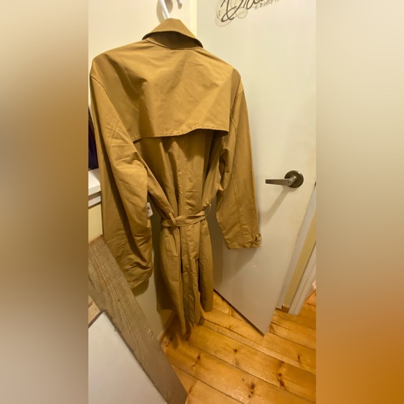 Old Navy Belted Trench Coat - Picture 2 of 7